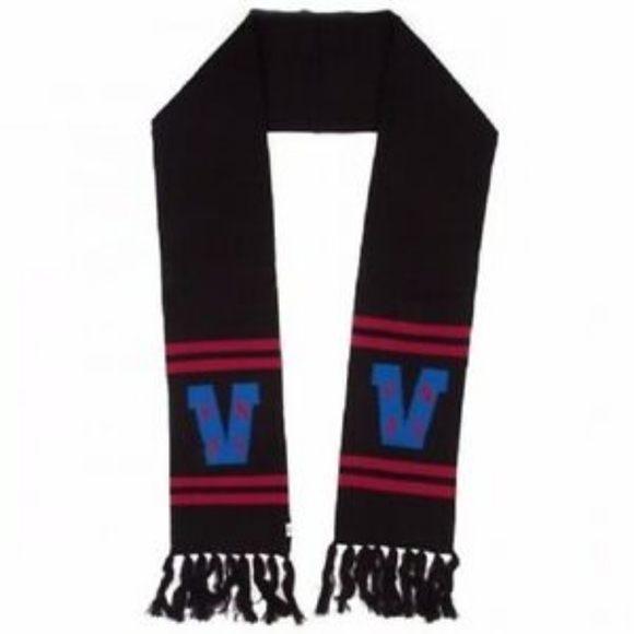 Vans black knit scarf Team spirit varsity